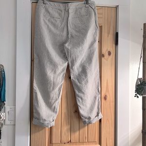 Beachy style trouser from Aerie